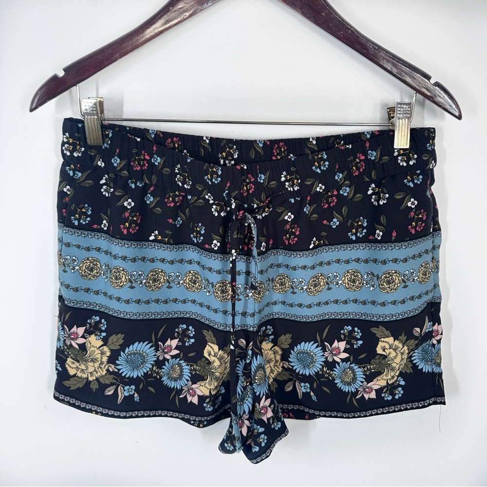Loft Floral Print Soft Pull On Shorts Size Medium Black